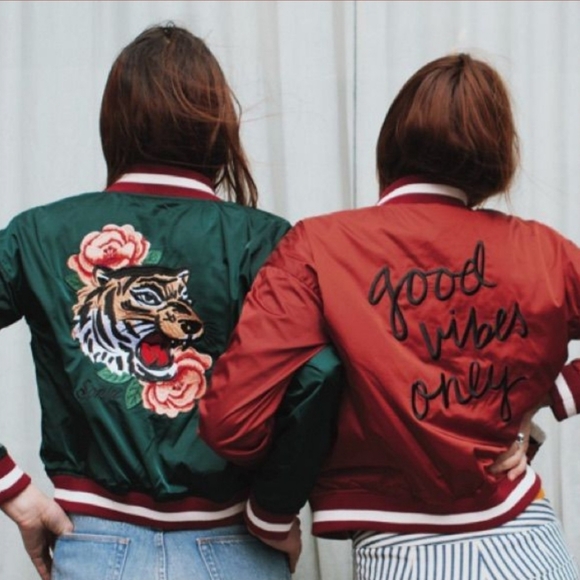 Sonix Jackets & Blazers - NWOT SONIX Embroidered Bomber Jacket - Green and Red REVERSIBLE SZ XL